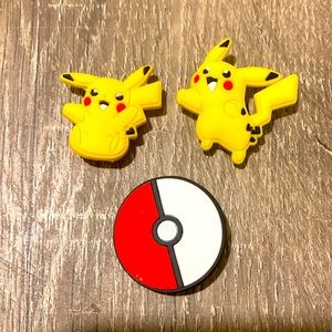 Pokémon Croc Charms